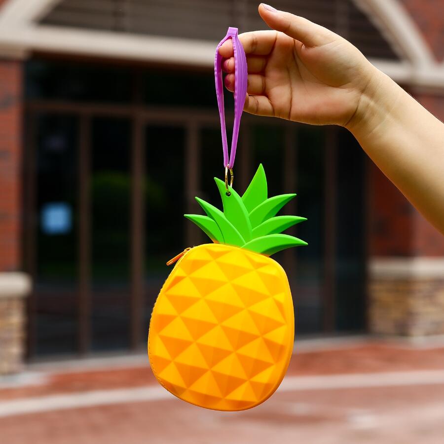Customized fruit Small Bag pineapple Silicone mini Purse bag with Handle
